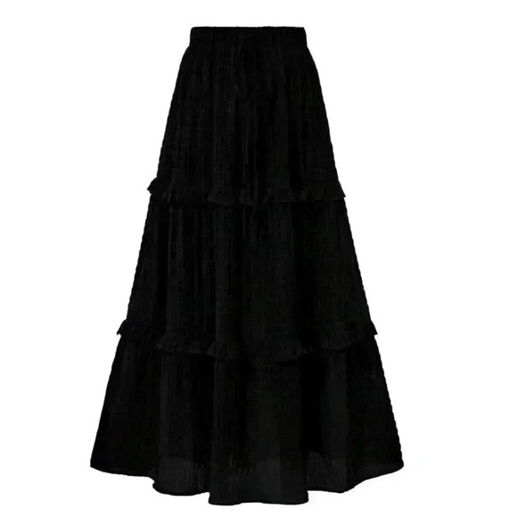 Elegant Black Tiered Maxi Skirt with Ruffle Details - Perfect for Boho Casual Xl - Picture 1 of 11